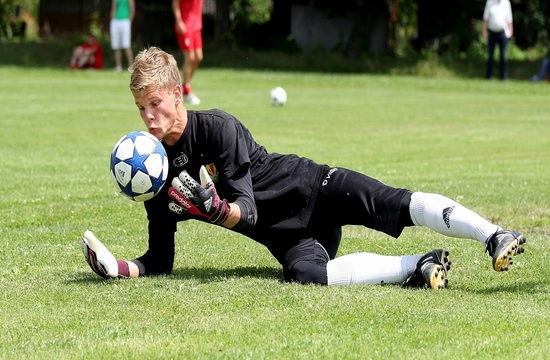 Dominik Chmiel zawodnikiem BKS Stal